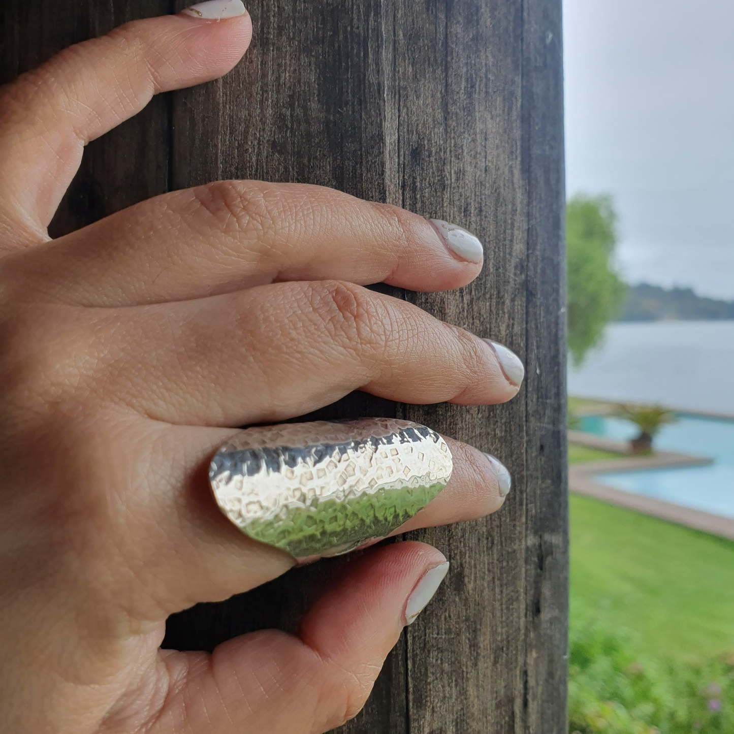 Anillo plata martillada